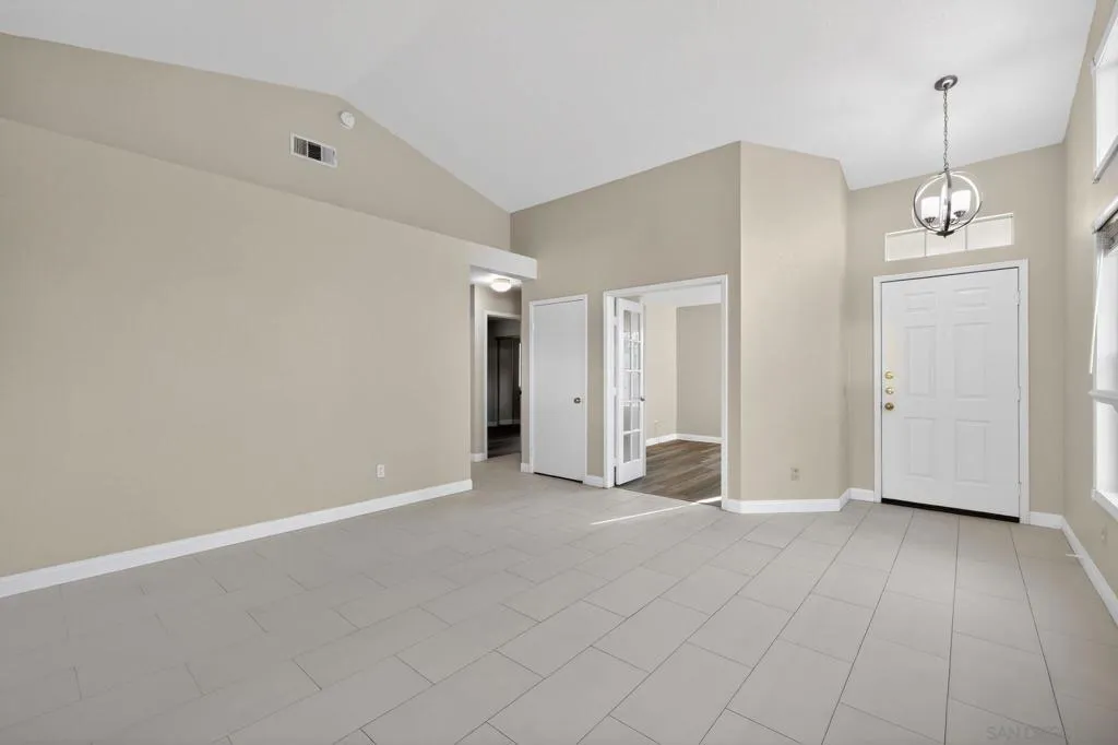 31850 Via Barraza, Temecula, California 92592 home-pic-7